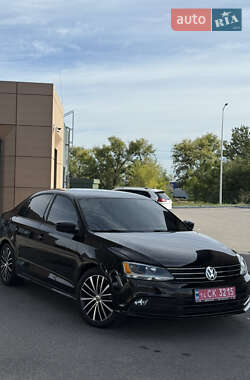 Седан Volkswagen Jetta 2015 в Днепре