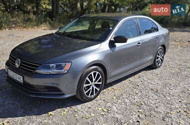 Седан Volkswagen Jetta 2016 в Дніпрі