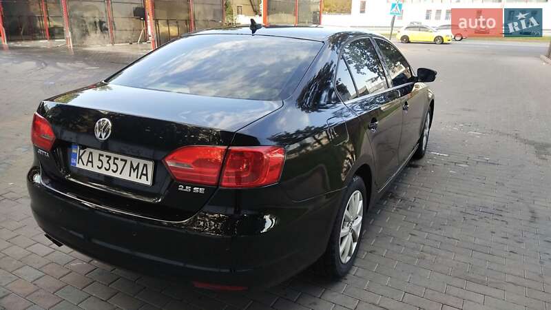 Седан Volkswagen Jetta 2012 в Киеве