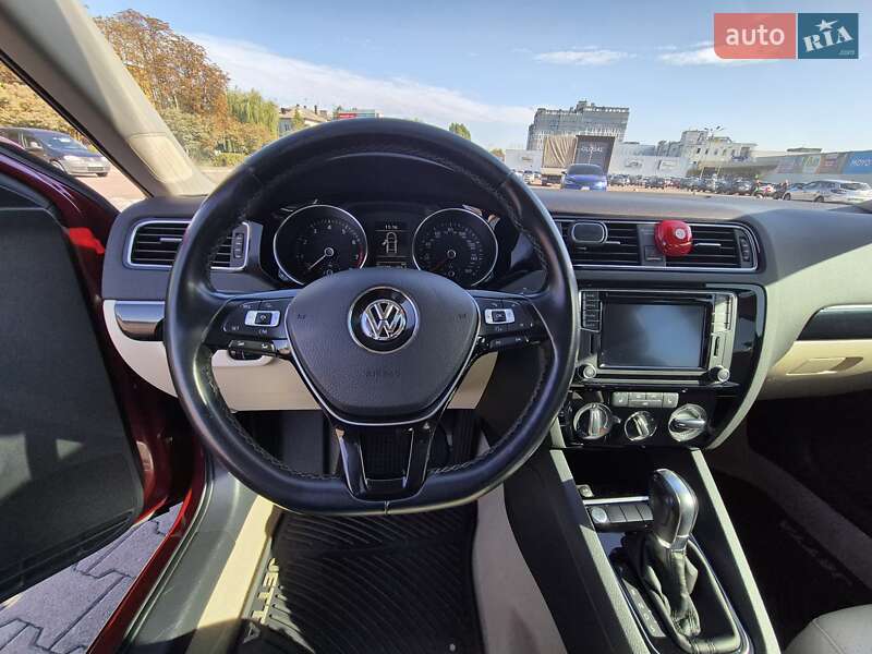 Седан Volkswagen Jetta 2016 в Житомирі фото 44 Седан Volkswagen Jetta 2016 в Житомирі