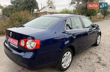 Седан Volkswagen Jetta 2007 в 