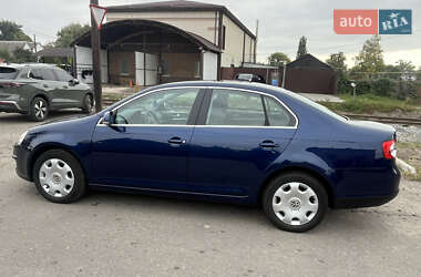 Седан Volkswagen Jetta 2007 в 