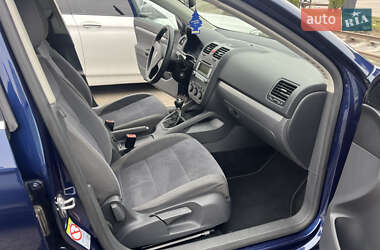 Седан Volkswagen Jetta 2007 в 