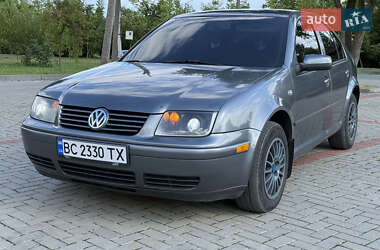 Седан Volkswagen Jetta 2003 в Золочеві