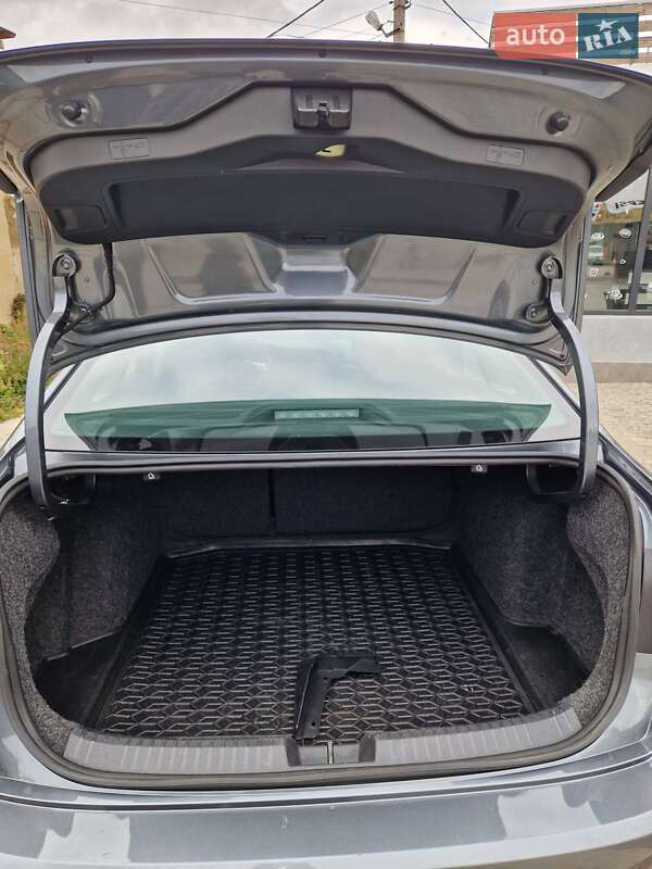 Седан Volkswagen Jetta 2019 в Балті