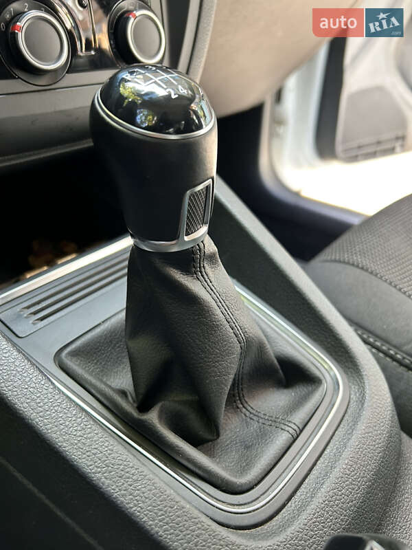 Седан Volkswagen Jetta 2016 в Кривому Розі фото 21 Седан Volkswagen Jetta 2016 в Кривому Розі