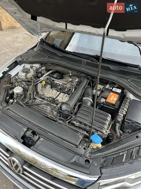 Седан Volkswagen Jetta 2018 в Києві