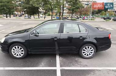 Седан Volkswagen Jetta 2007 в Киеве