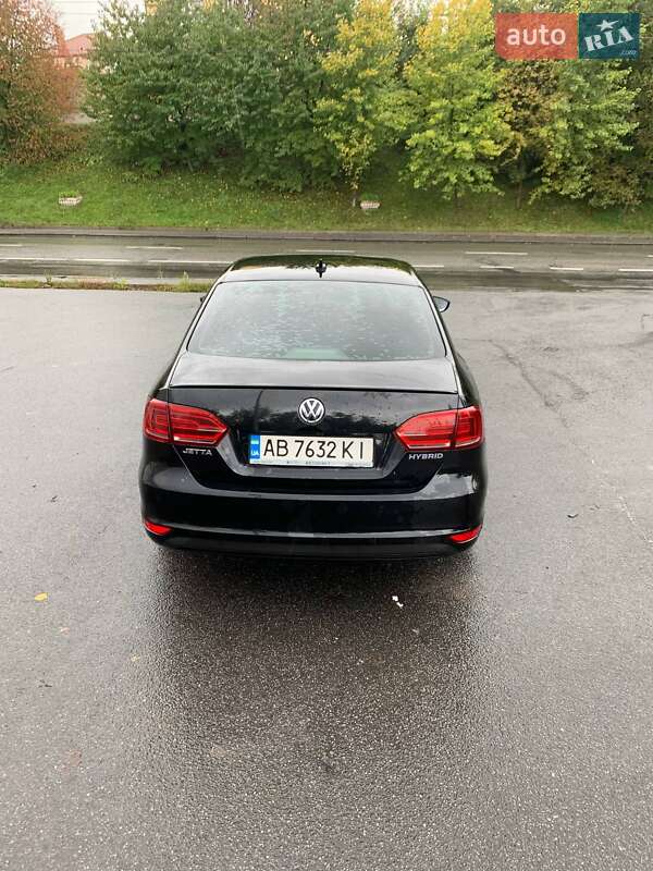 Седан Volkswagen Jetta 2013 в Виннице