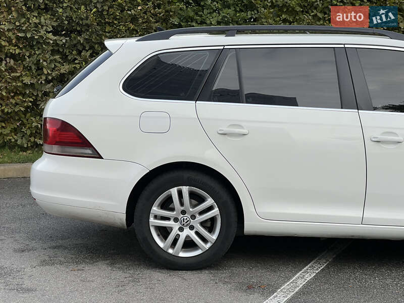 Универсал Volkswagen Jetta 2010 в Киеве фото 25 Универсал Volkswagen Jetta 2010 в Киеве