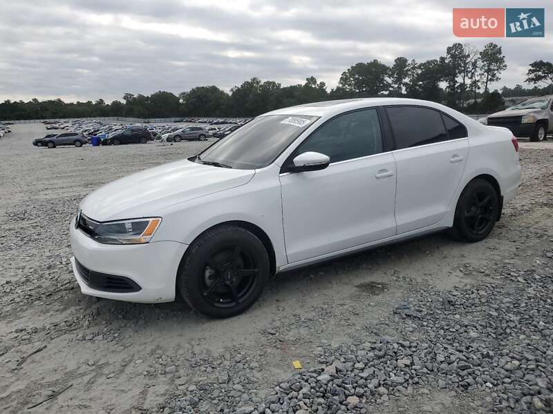 Volkswagen Jetta 2013