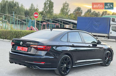 Седан Volkswagen Jetta 2020 в 