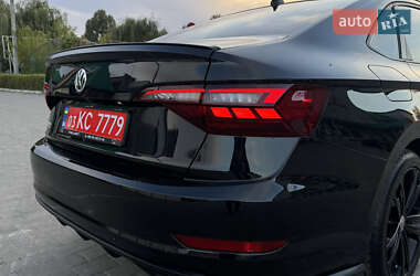 Седан Volkswagen Jetta 2020 в 