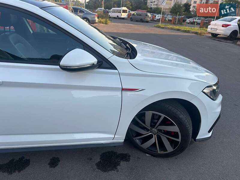 Седан Volkswagen Jetta 2019 в Києві