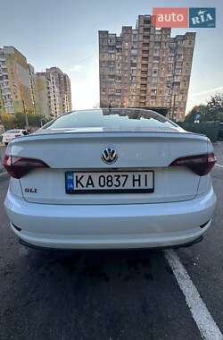 Седан Volkswagen Jetta 2019 в Києві