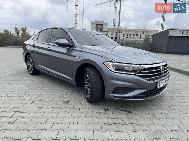 Седан Volkswagen Jetta 2019 в Харкові