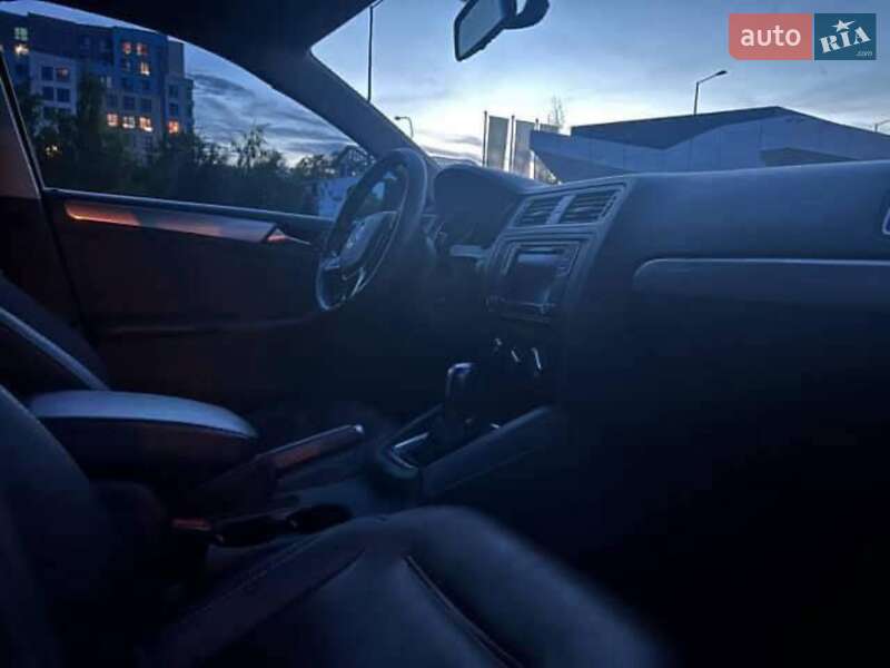 Седан Volkswagen Jetta 2016 в Львове фото 13 Седан Volkswagen Jetta 2016 в Львове