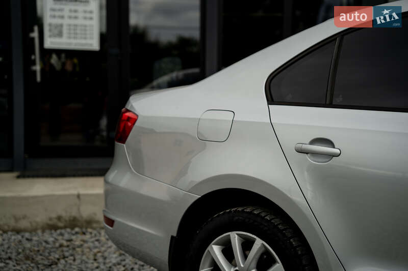 Седан Volkswagen Jetta 2012 в Черновцах фото 9 Седан Volkswagen Jetta 2012 в Черновцах