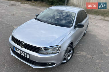 Седан Volkswagen Jetta 2014 в Запорожье