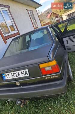 Седан Volkswagen Jetta 1987 в 