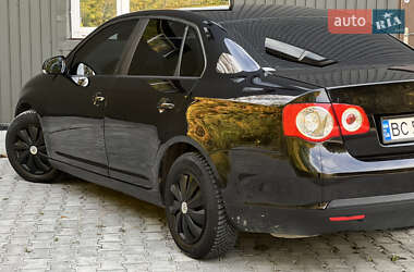 Седан Volkswagen Jetta 2007 в 