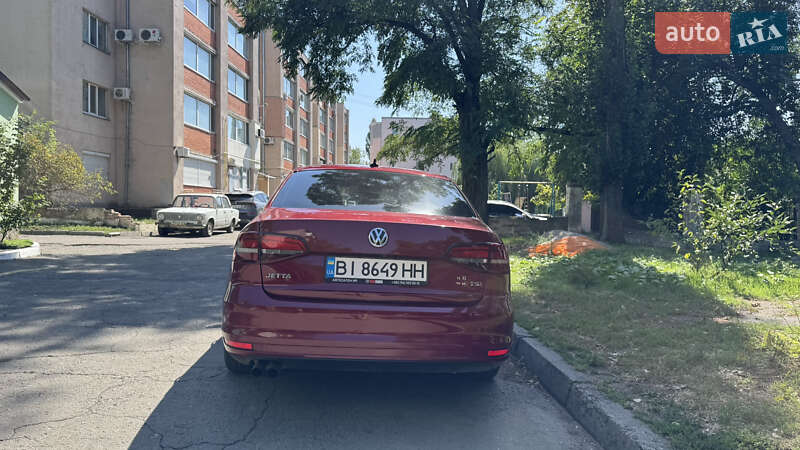 Седан Volkswagen Jetta 2015 в Кременчуці