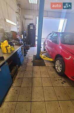 Седан Volkswagen Jetta 2015 в 