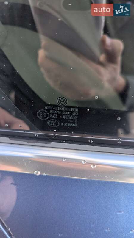 Седан Volkswagen Jetta 2016 в Кропивницком