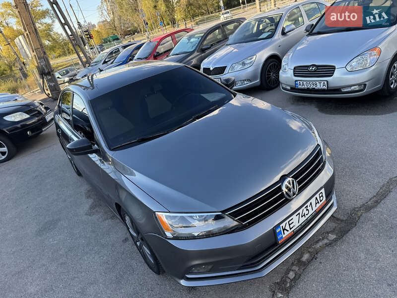 Седан Volkswagen Jetta 2016 в Запорожье фото 7 Седан Volkswagen Jetta 2016 в Запорожье