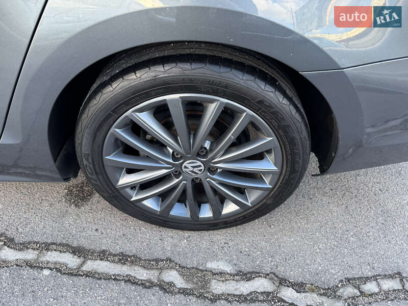 Седан Volkswagen Jetta 2016 в Запорожье фото 16 Седан Volkswagen Jetta 2016 в Запорожье