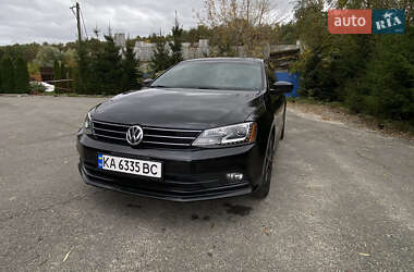 Седан Volkswagen Jetta 2014 в 