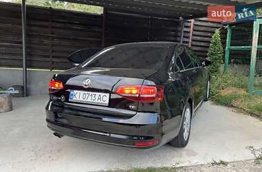 Седан Volkswagen Jetta 2017 в Ирпене