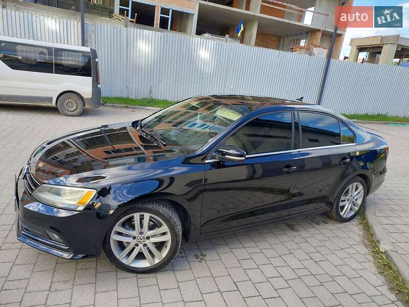 Седан Volkswagen Jetta 2015 в Дрогобыче