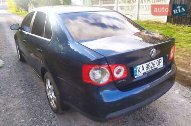 Седан Volkswagen Jetta 2007 в 