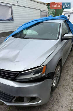 Седан Volkswagen Jetta 2011 в 