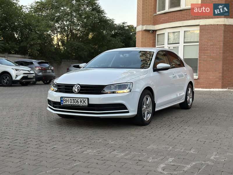 Седан Volkswagen Jetta 2016 в Одессе
