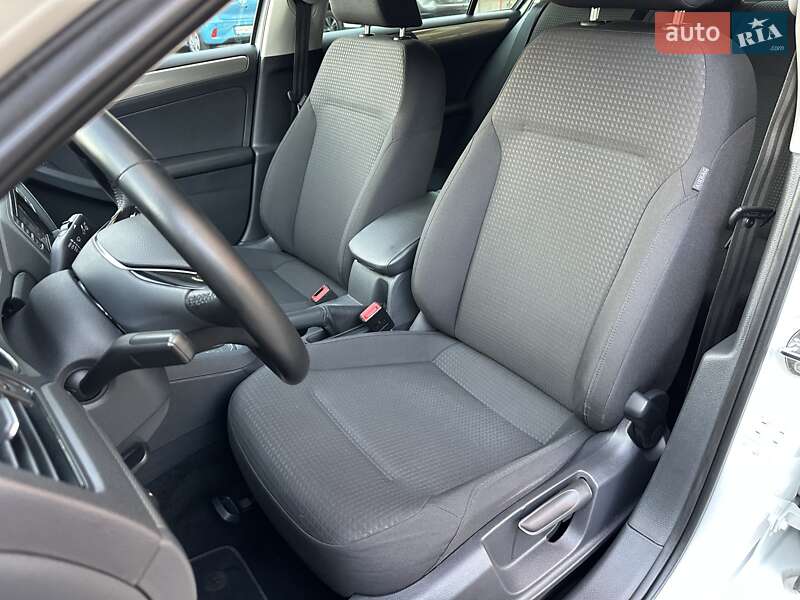 Седан Volkswagen Jetta 2016 в Одессе