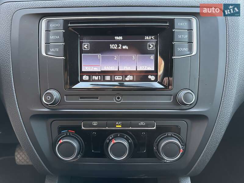 Седан Volkswagen Jetta 2016 в Одессе