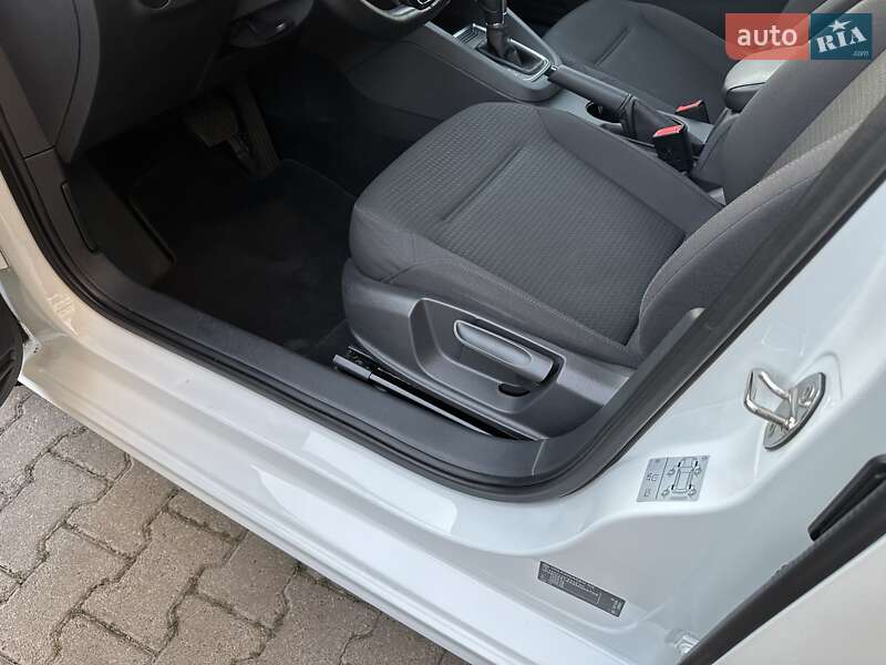 Седан Volkswagen Jetta 2016 в Одессе