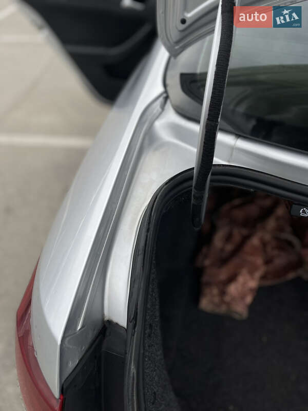 Седан Volkswagen Jetta 2015 в Киеве фото 16 Седан Volkswagen Jetta 2015 в Киеве