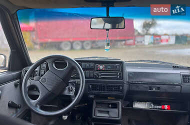 Седан Volkswagen Jetta 1990 в 