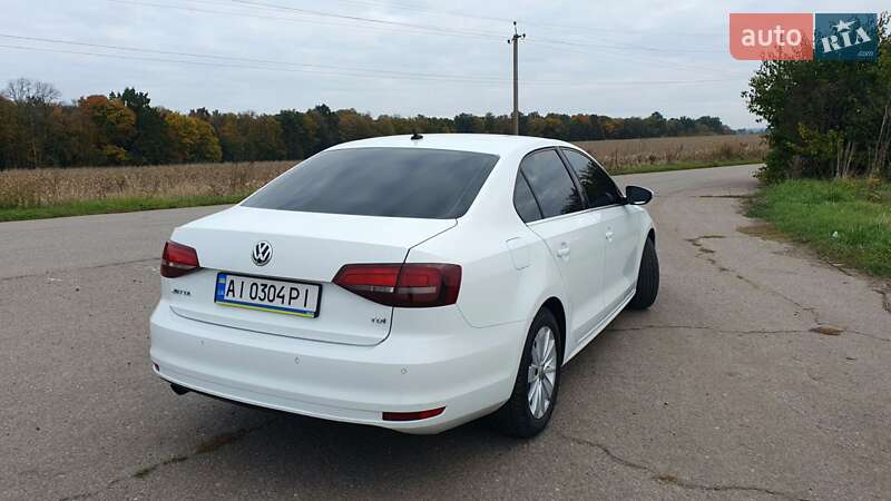 Седан Volkswagen Jetta 2016 в Тетієві фото 23 Седан Volkswagen Jetta 2016 в Тетієві