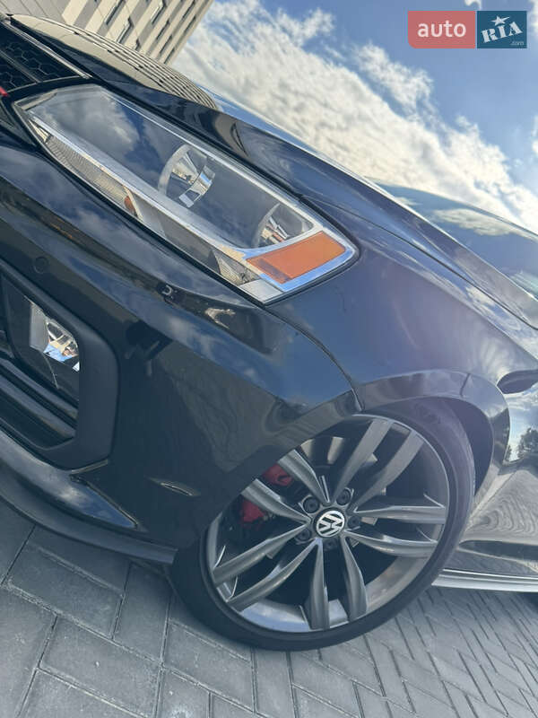 Седан Volkswagen Jetta 2016 в Днепре