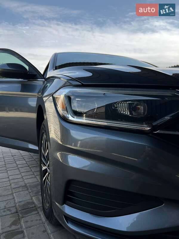 Седан Volkswagen Jetta 2018 в Верхнеднепровске