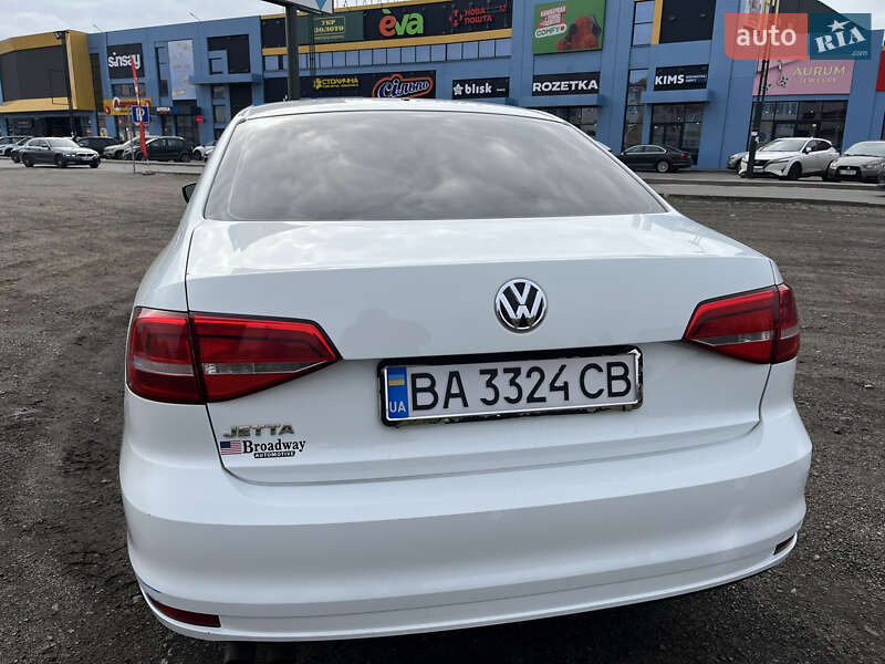 Седан Volkswagen Jetta 2014 в Києві фото 4 Седан Volkswagen Jetta 2014 в Києві