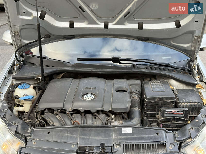 Універсал Volkswagen Jetta 2009 в Дніпрі