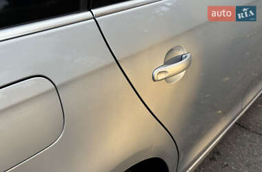 Универсал Volkswagen Jetta 2009 в 