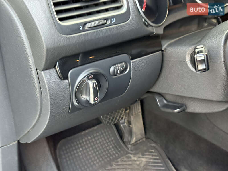 Універсал Volkswagen Jetta 2009 в Дніпрі