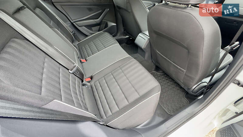 Седан Volkswagen Jetta 2024 в Черкасах