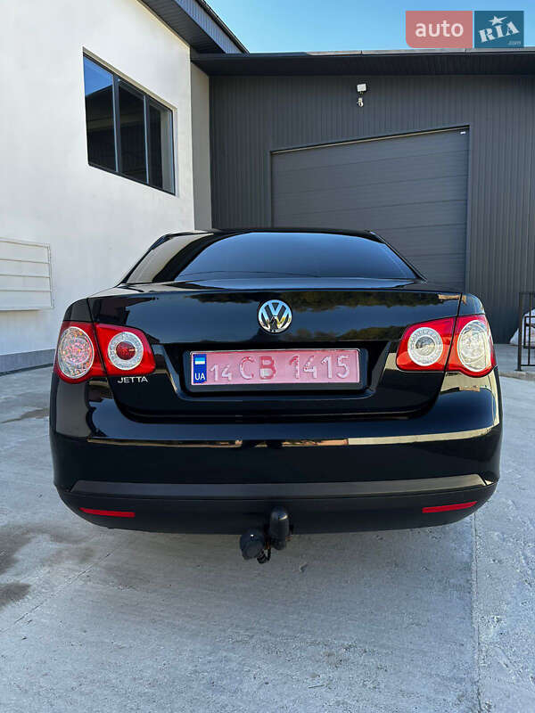 Седан Volkswagen Jetta 2006 в Надворной фото 10 Седан Volkswagen Jetta 2006 в Надворной